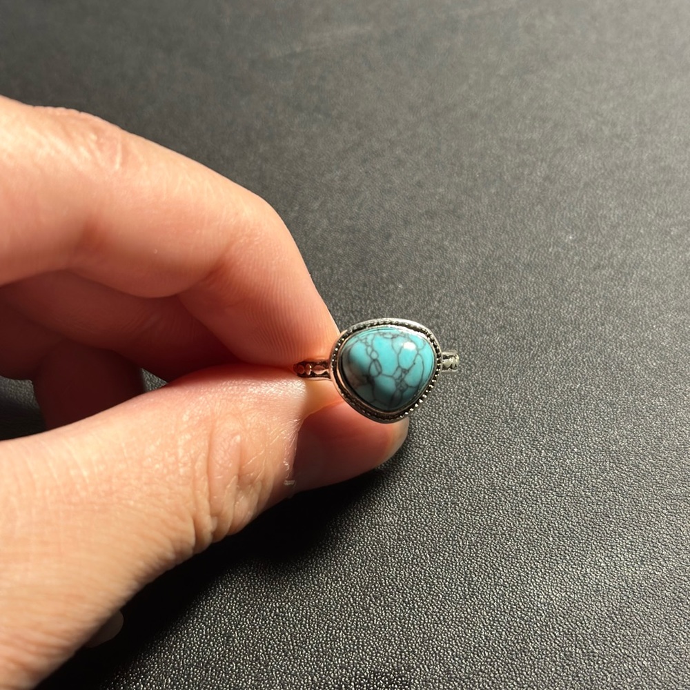 Turquoise Ring - Picture 2 of 4